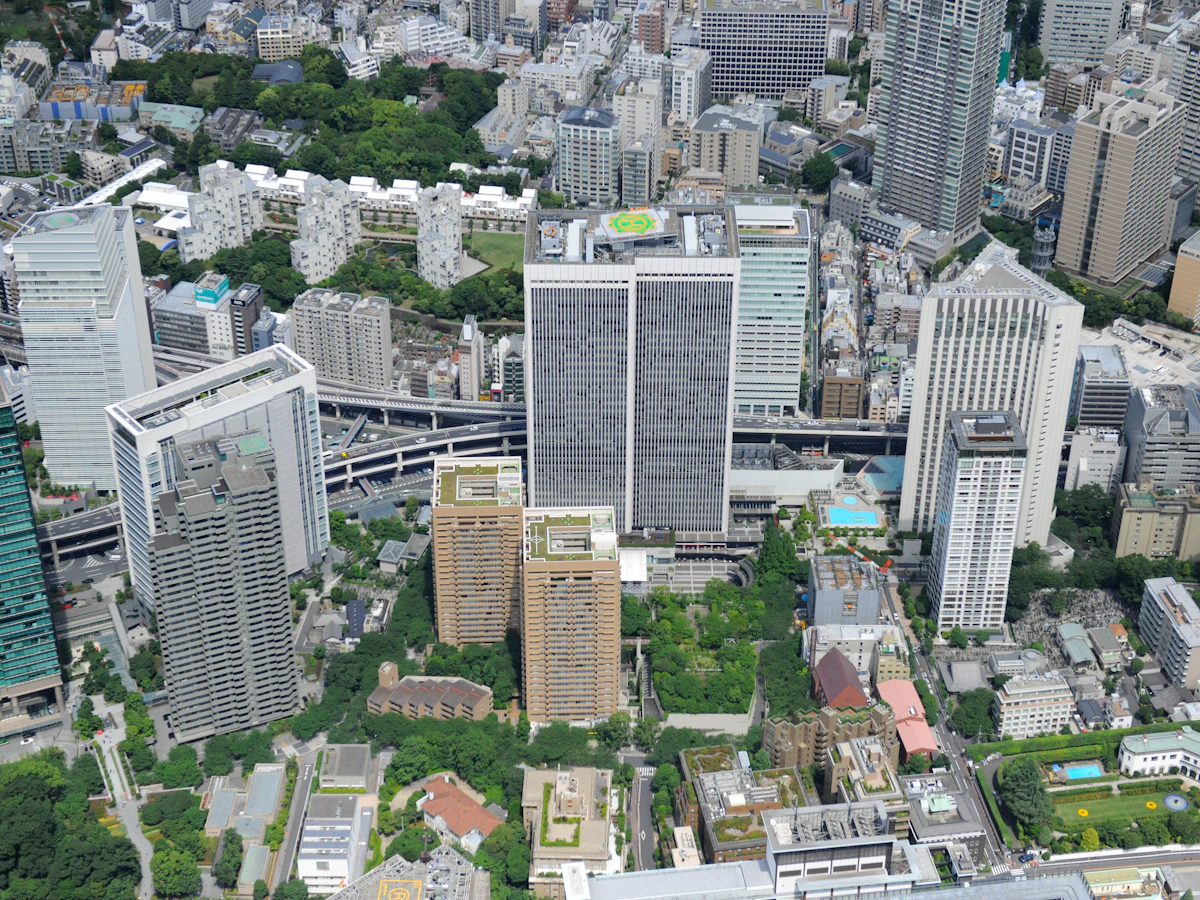 ARK Hills (completed in 1986)