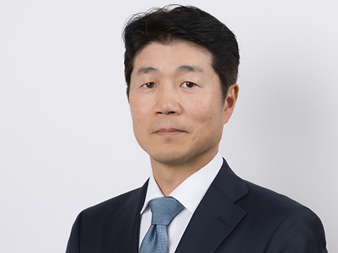 特任執行役員 小柴 正徳