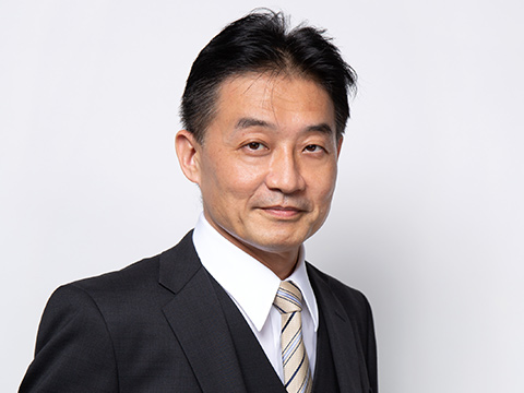 Executive Officer　Kosaka, Yuichi