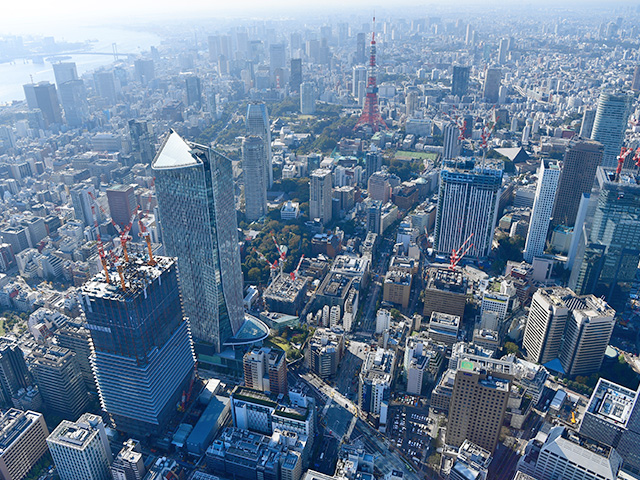 周辺に波及し、都市再生が加速（写真2018）